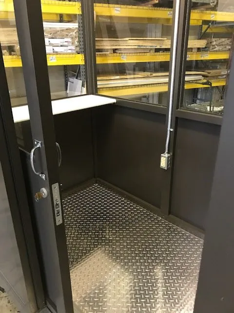 Guard Shack 4 x 6 ECONO Bronze view 2