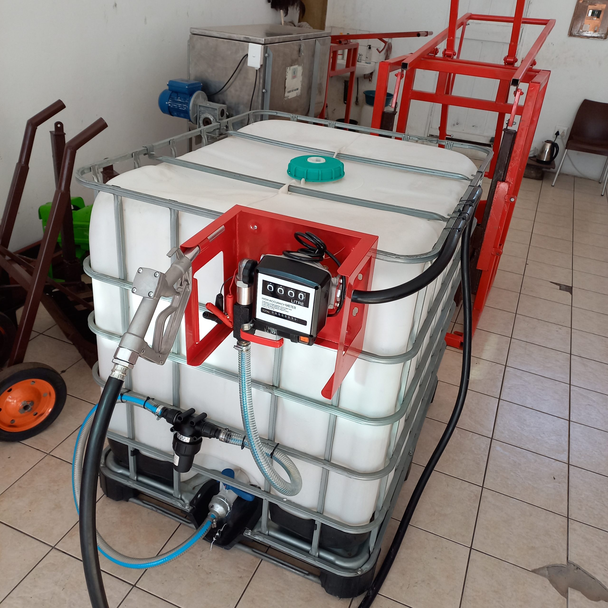 IBC Tank Diesel Bowser view 2