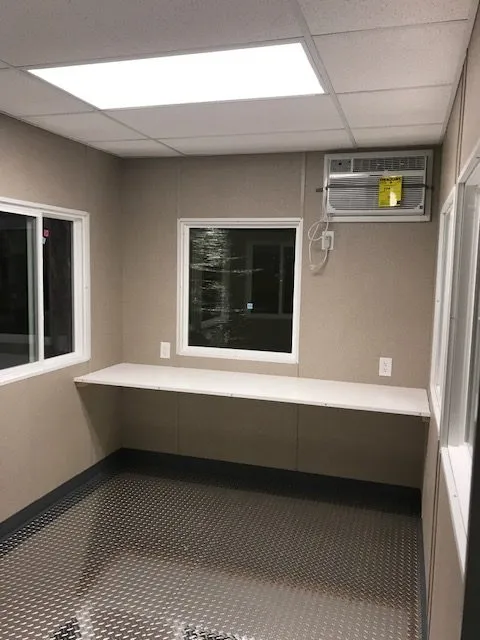 8×10 Guard Booth view 4