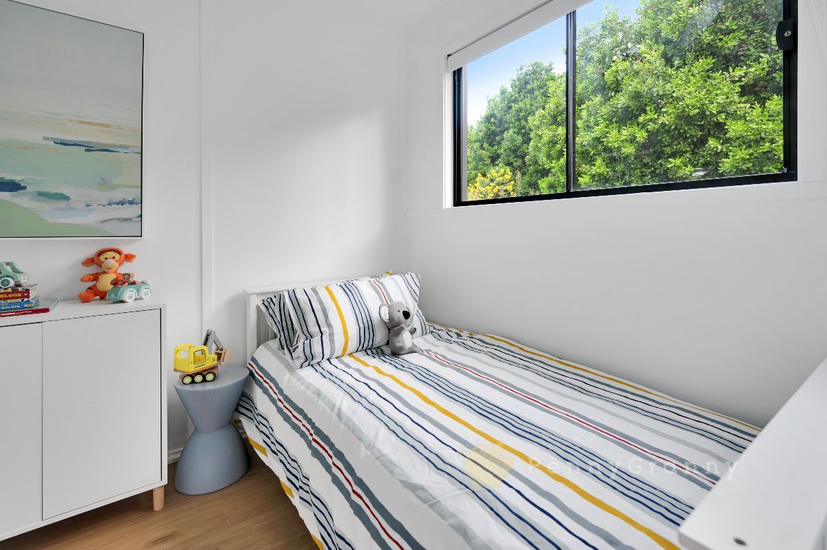 2 Bedroom Refurbished Shipping Container Home view 2