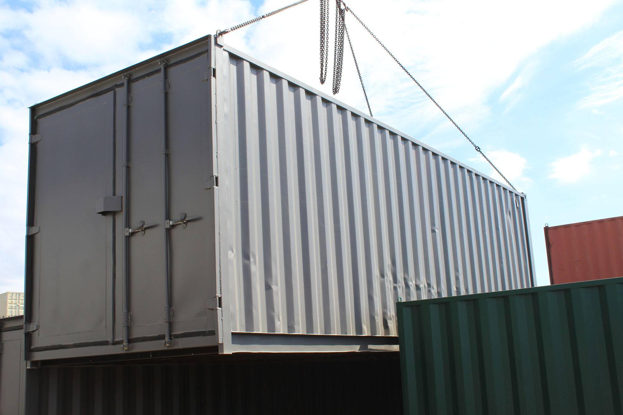 20ft New Shipping Containers 20ft Once Used – S3 Doors view 2