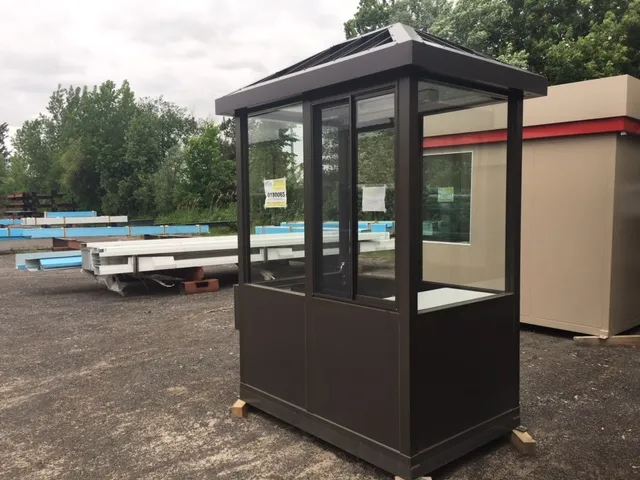 Guard Booth 4 6