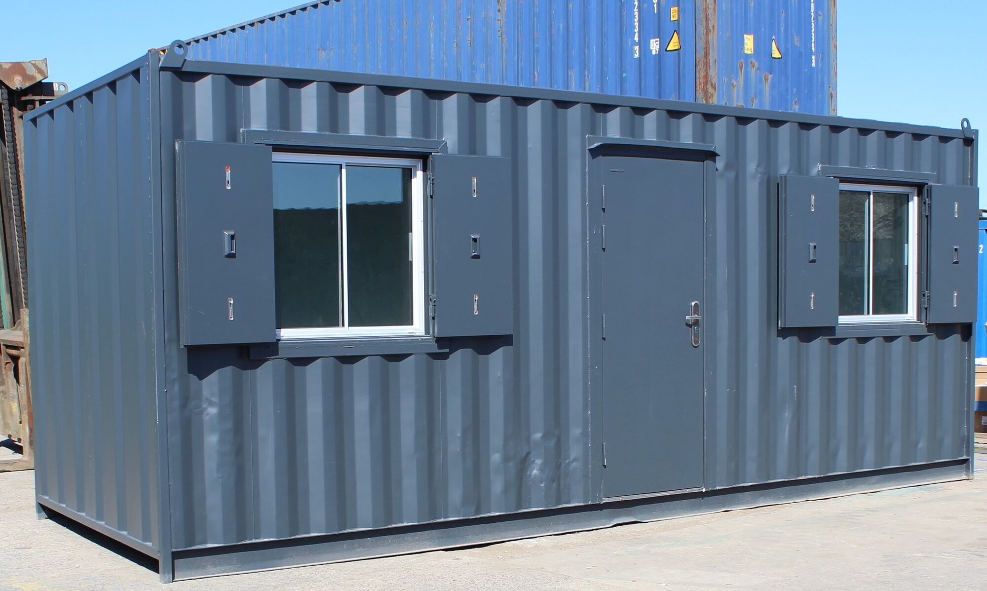 SHIPPING CONTAINERS 20ft ModiBox Office view 9