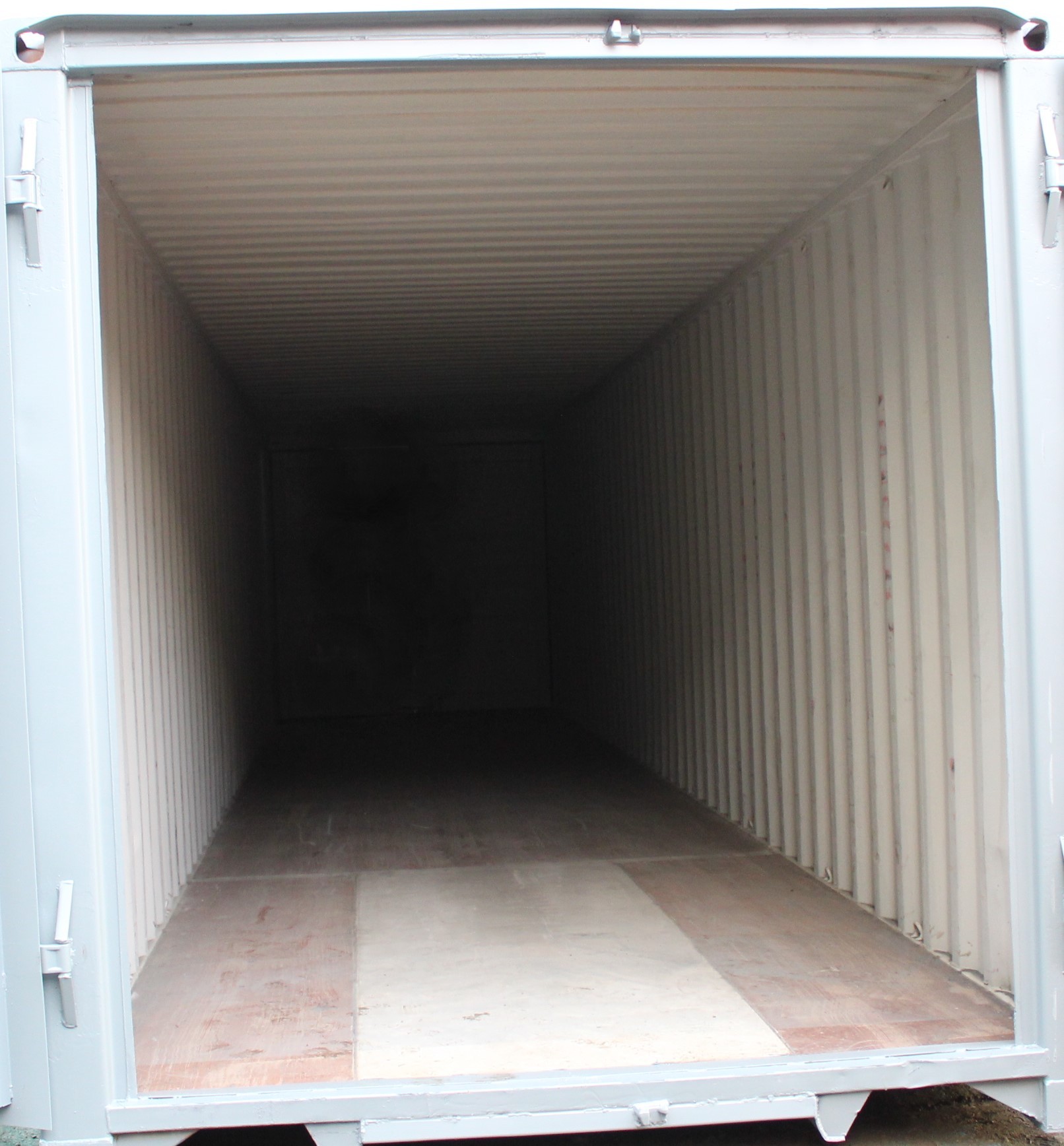 Used 40ft Shipping Containers For Sale 40ft ISO S1 Doors view 4