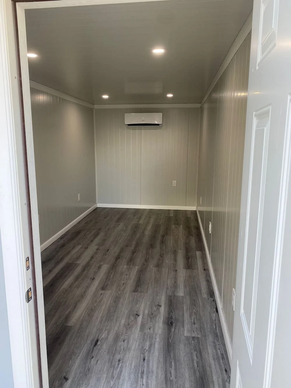 20Ft Mobile Office Container view 9