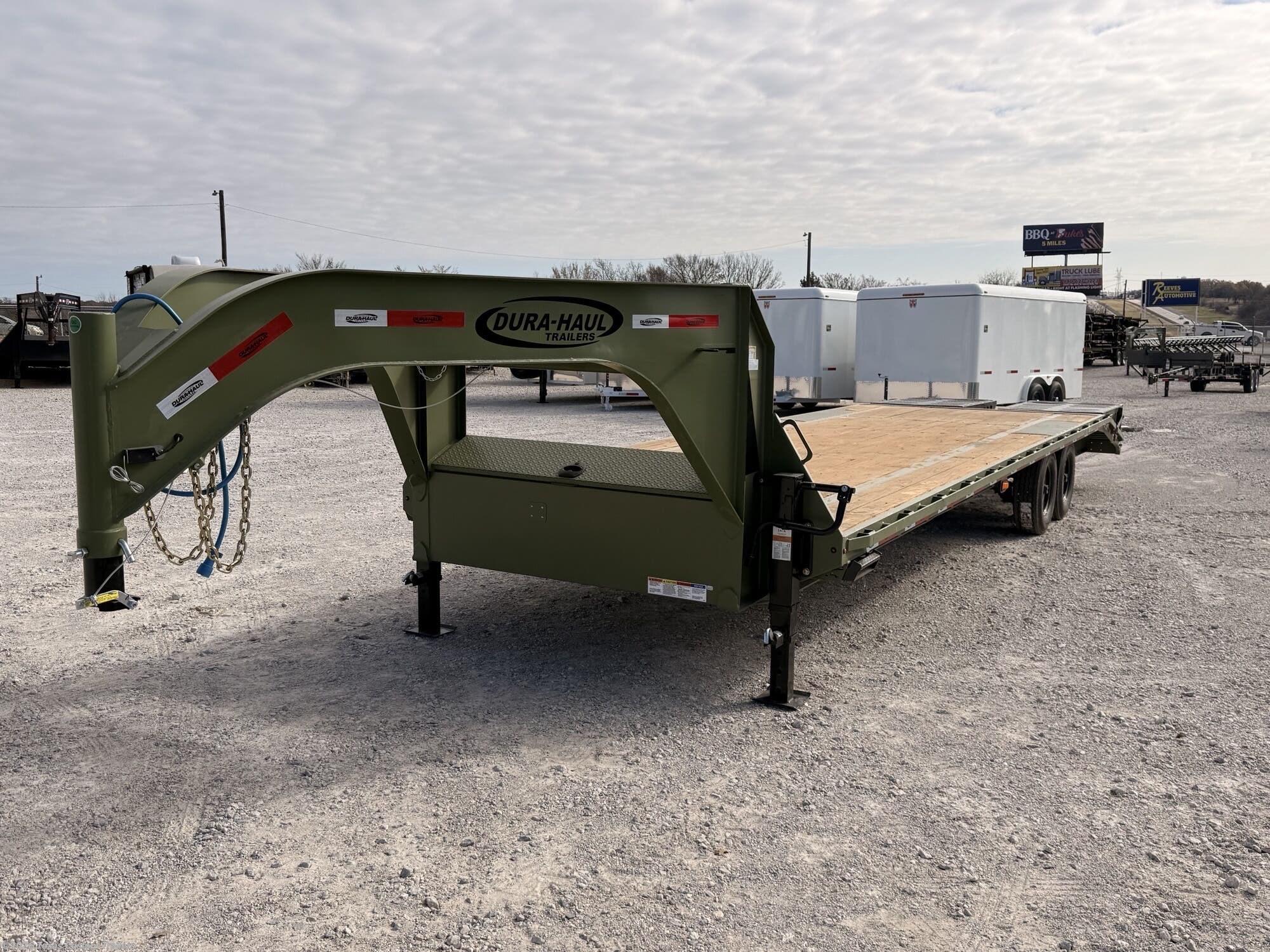 2026 Dura-Haul DeckOver 8X30 Trailer 16K