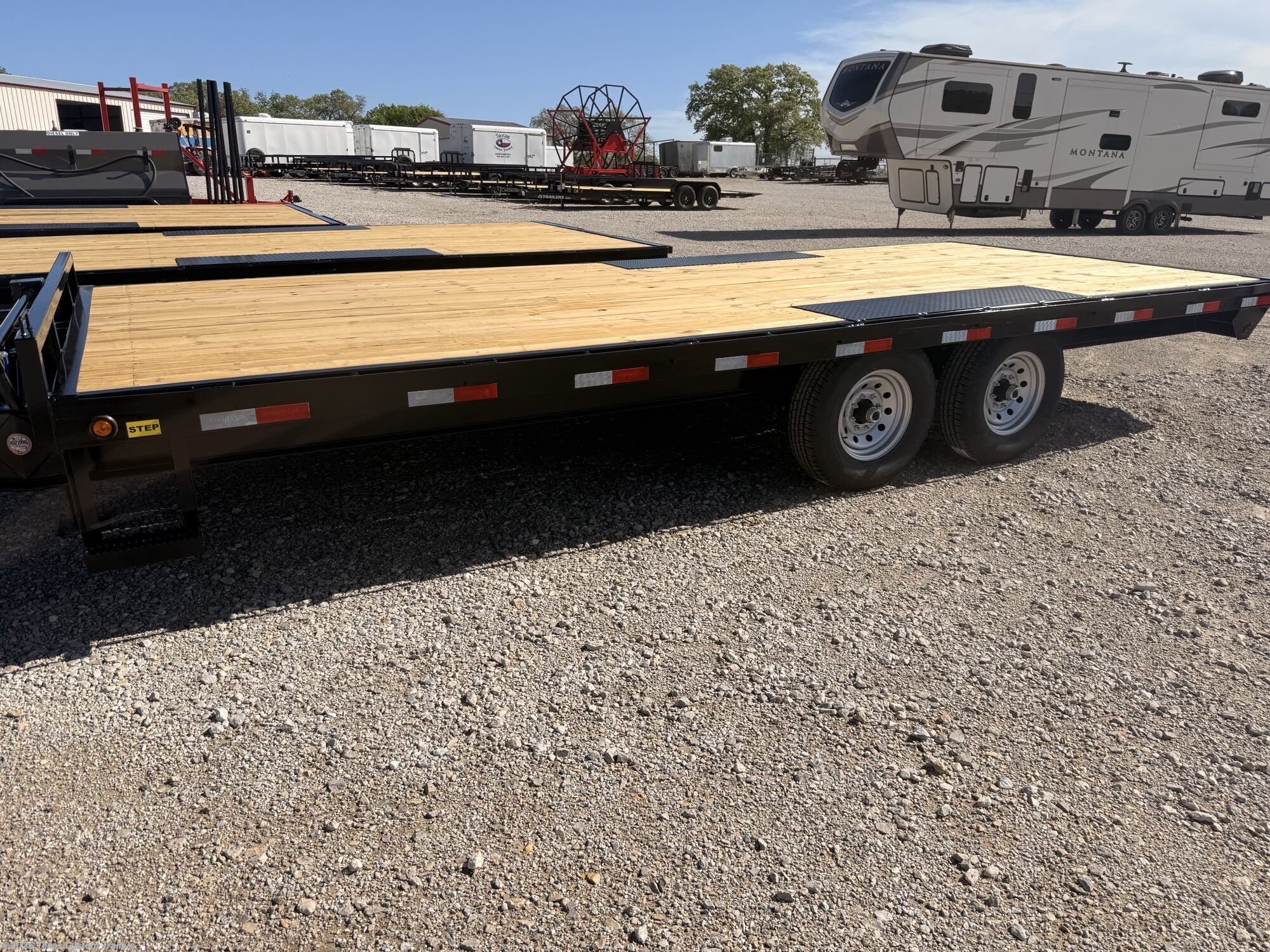 2026 East Texas Trailers 102x20 BP HD Deck Over 14K SIR view 2
