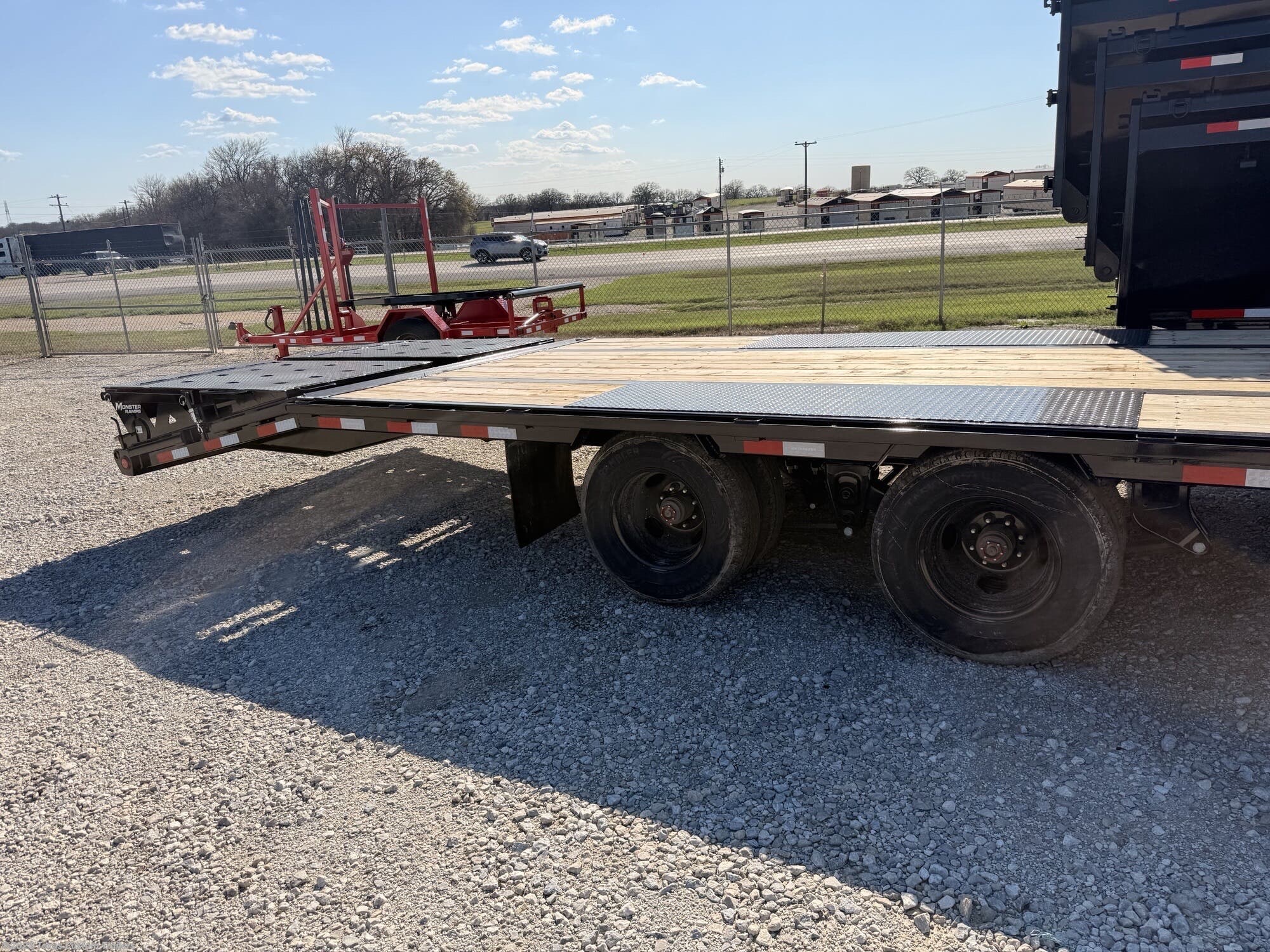 2026 PJ Trailers 40' LP Flatdeck w/Duals 25K view 2